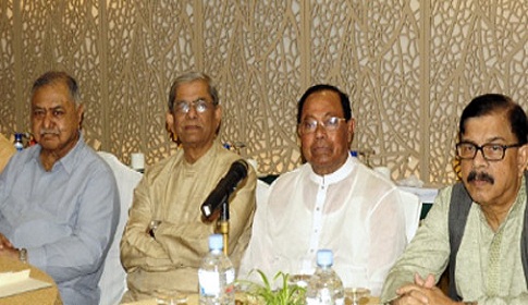 ঐক্যফ্রন্ট জিতলে সংখ্যাগরিষ্ঠরা প্রধানমন্ত্রী ঠিক করবে : ড. কামাল