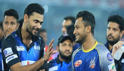 টস জিতে ফিল্ডিংয়ে রংপুর রাইডার্স