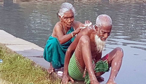 নারীরা কেন পুরুষদের চেয়ে বেশি বাঁচে?