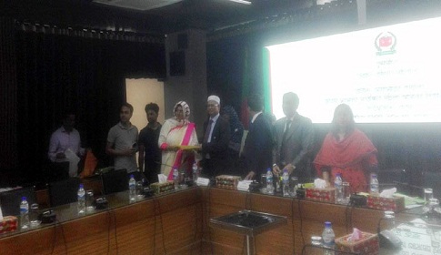 সংরক্ষিত নারী আসনে মনোনয়ন জমা দিলেন যারা