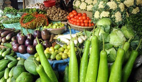 বেশিরভাগ সবজির দাম ১০০ ছুঁই ছুঁই
