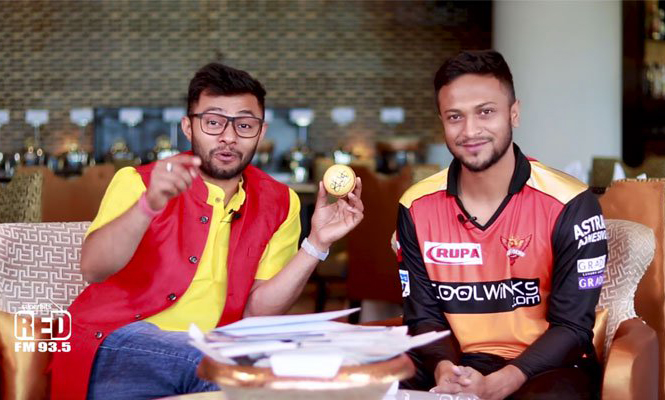 সাকিবকে হিন্দি বলাতে ফের ব্যর্থ ভারতীয় উপস্থাপক
