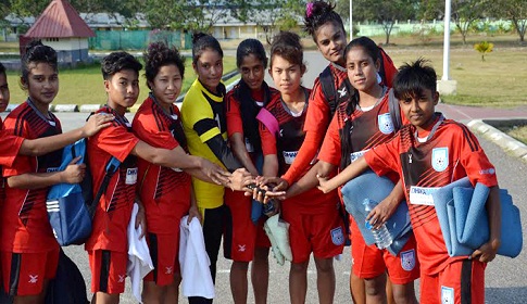 নববর্ষেও বিশ্রাম নেই আঁখি-মারিয়াদের