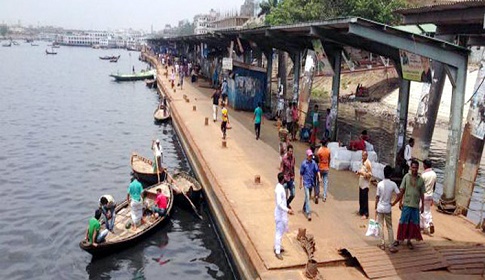 দাবি আদায়ে কর্মবিরতিতে নৌশ্রমিকরা