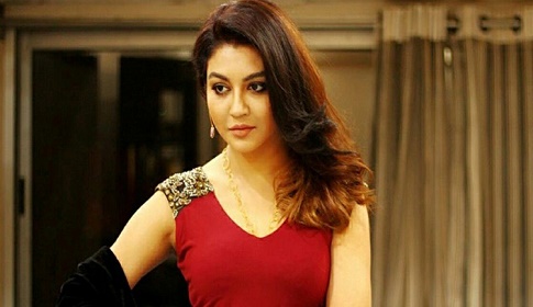 ভারতের সিনেমা হলে জয়ার ‘কণ্ঠ’