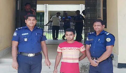 আগৈলঝাড়ায় ইয়াবাসহ ব্যবসায়ী গ্রেফতার