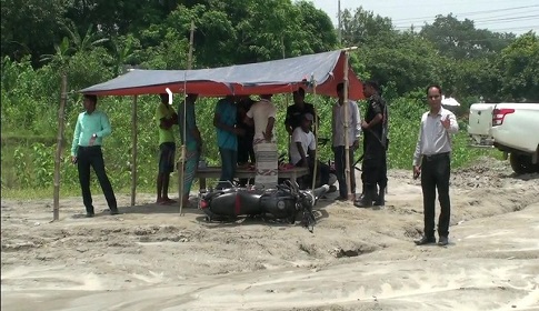 কালিহাতীর পৌলি নদীতে ভ্রাম্যমান আদালতের অভিযান