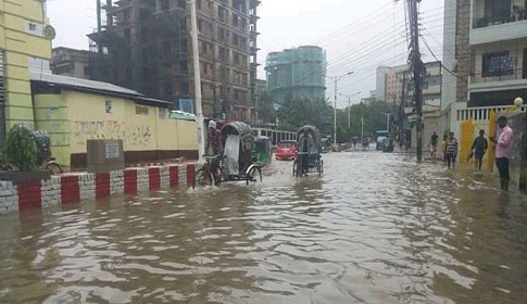 এক সপ্তাহে পাঁচবার ডুবল বন্দরনগরী