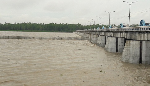 সব রেকর্ড ভেঙেছে যমুনা-তিস্তার পানি