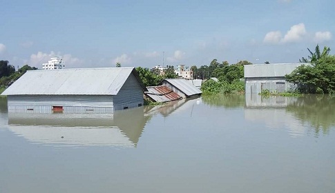 বাড়ছে ব্রহ্মপুত্রসহ সব নদনদীর পানি, ২ জনের মৃত্যু