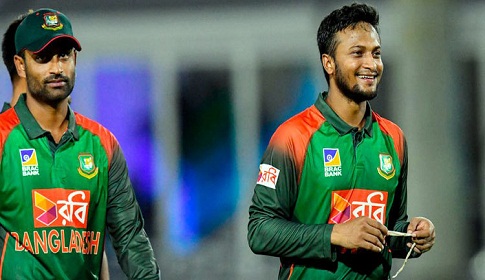 তামিমকে বিশ্রাম নেয়ার পরামর্শ সাকিবের
