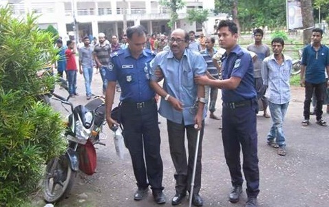 হে বাংলাদেশ, তুমি আমার ১৪ বছর ভরণপোষণের দায়িত্ব নাও প্লিজ!