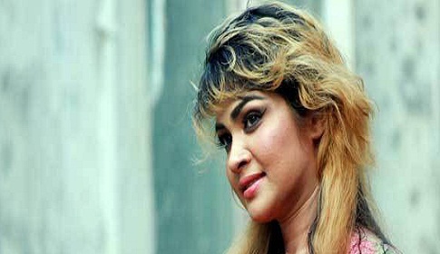 বিমান ছিনতাই চেষ্টা : ৫ ঘণ্টা জেরার মুখে নায়িকা সিমলা