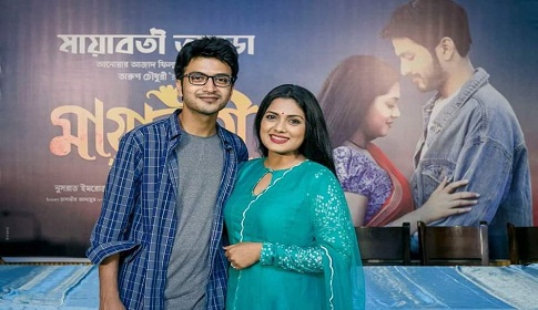 থুবরে পড়ছে মায়াবতী!