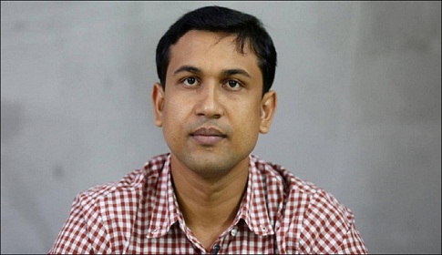 সিনেট থেকে পদত্যাগ চেয়ে শোভনের আবেদন