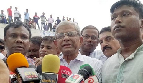 ‘কেঁচো খুঁড়তে সাপ বেরিয়ে আসছে’