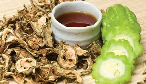জটিল দুই রোগ নিয়ন্ত্রণে করলা চা