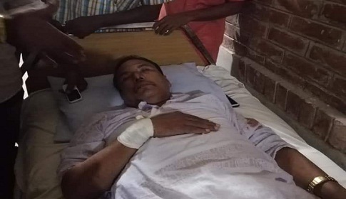 পাবনায় আ. লীগের দুই গ্রপের সংঘর্ষ : চেয়ারম্যানসহ আহত ৭