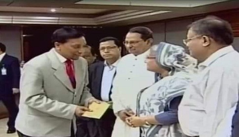 নাশকতা মামলার আসামি শিবির ক্যাডার ভূয়া সাংবাদিক অনুদান পায় কার স্বার্থে