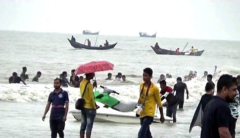 ‘বুলবুল’র প্রভাবে সাগর উত্তাল, কলাপাড়ায় বৃষ্টি