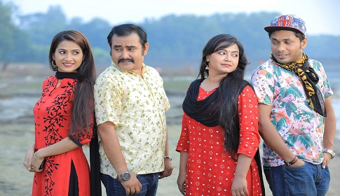 শামীম জামানের ‘সিনিয়িার জুনিয়ার’