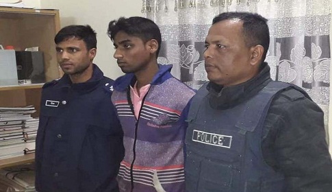 পোরশায় ইয়াবা ব্যবসায়ী গ্রেফতার