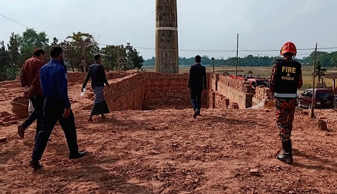 কেন্দুয়ায় লাইসেন্স বিহীন ইট ভাটার মালিককে লাখ টাকা জরিমানা