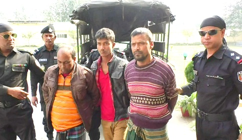 সিংড়ায় র্যাব-ডাকাত গোলাগুলি, অস্ত্রসহ আটক ৩