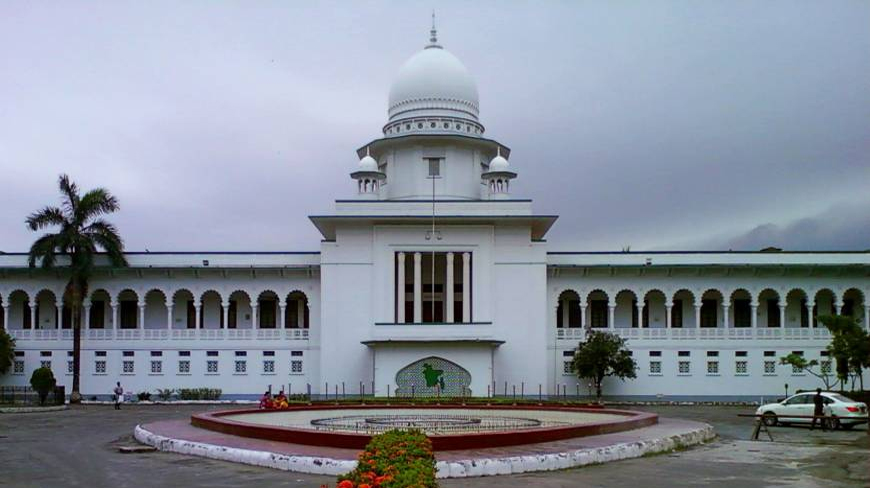 প্রথম আলো সম্পাদককে গ্রেফতার না করার নির্দেশ