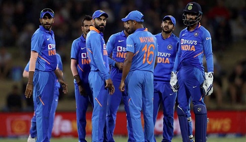 ৬ বছর পর ওয়ানডেতে হোয়াইটওয়াশ ভারত