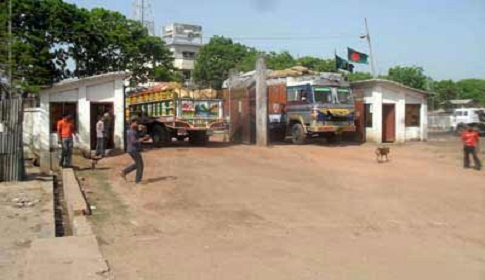 হিলি স্থলবন্দর দিয়ে পেঁয়াজ আসছে শনিবার