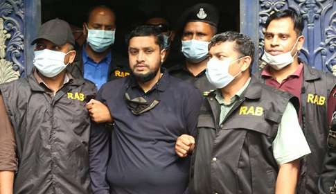 মাদক-অস্ত্রসহ গোল্ডেন মনিরের বিরুদ্ধে র্যাবের তিন মামলা