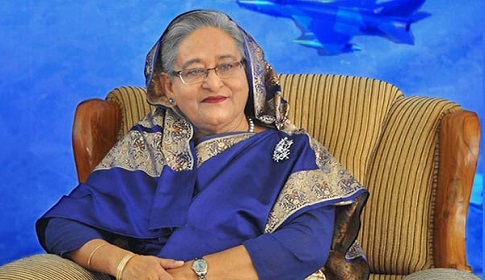 ‘পরিবার নিয়ে দেখা যায় এমন সিনেমা তৈরি করুন’