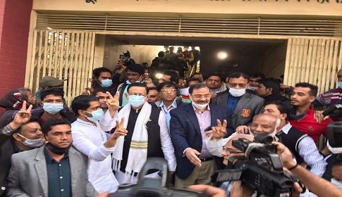 বিপুল ভোটে জয়ের আশা রেজাউলের