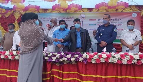 ঈশ্বরগঞ্জে যত্ন প্রকল্পের ক্যাশ কার্ড প্রদান