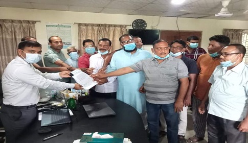 কাশিয়ানীকে পৌরসভা করার দাবিতে গণস্বাক্ষর ও স্মারকলিপি প্রদান