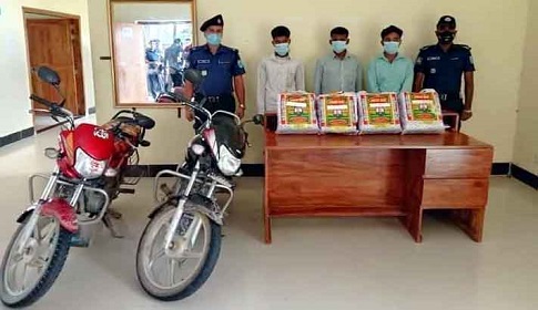 সুুনামগঞ্জ ভারতীয় বিড়ির চালানসহ দুটি মোটরসাইকেল জব্দ, গ্রেফতার ৩