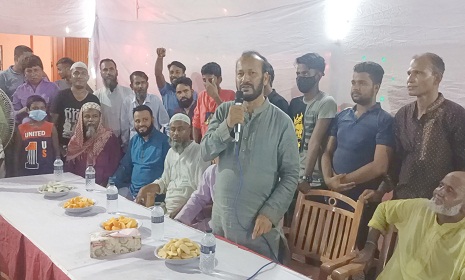 বন্দরে পূজা মন্ডপ পরিদর্শন করলেন মাকসুদ চেয়ারম্যান