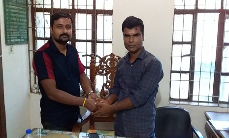 কেন্দুয়ায় খাদ্য গুদামের ভারপ্রাপ্ত কর্মকর্তার দায়িত্ব হস্তান্তর