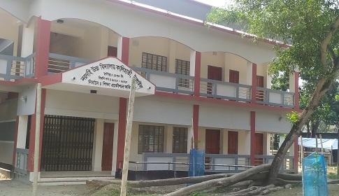 কালিহাতীর নরদহি উচ্চ বিদ্যালয়ের প্রধান শিক্ষক’র বিরুদ্ধে নানা অভিযোগ