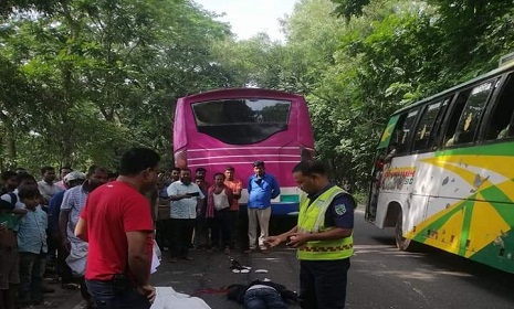 ফরিদপুরে সড়ক দুর্ঘটনায় নিহত ১