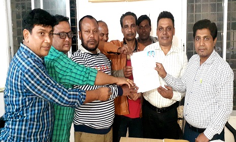 লোহাগড়ায় ইউপি নির্বাচন, প্রার্থীদের মনোনয়ন জমা