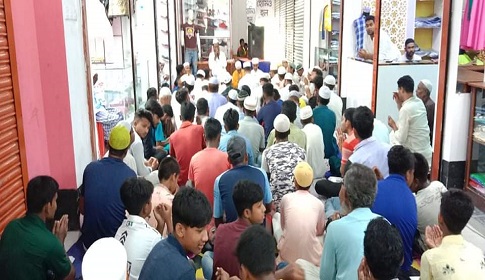 গোয়ালন্দে রোকন উদ্দিন প্লাজার উদ্যোগে দোয়া মাহফিল