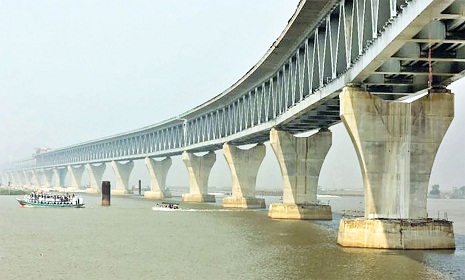 রবিবার ভোর ৬টা থেকে পদ্মা সেতু দিয়ে চলবে গাড়ি