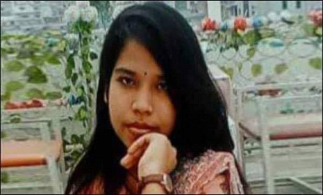রাবি’র ভর্তি পরীক্ষায় ‘এ’ ইউনিটে প্রথম হলেন পলাশবাড়ীর শ্রাবন্তী