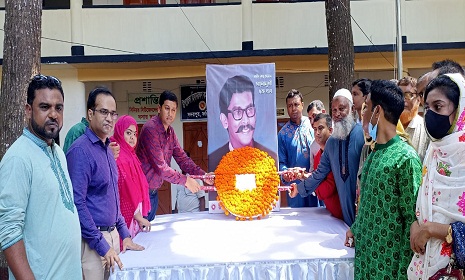 সদরপুরে শেখ কামাল এর জন্মবার্ষিকী উদযাপন