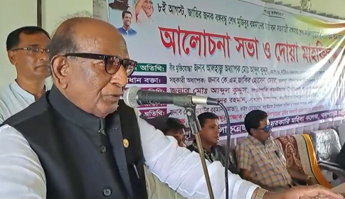 বড়াইগ্রামে বঙ্গমাতা শেখ ফজিলাতুন্নেছার জন্মবার্ষিকী পালন