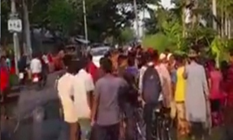 পলাশবাড়ীতে ট্রাকের চাকায় পিষ্ট হয়ে প্রাণ গেলো শিশুর