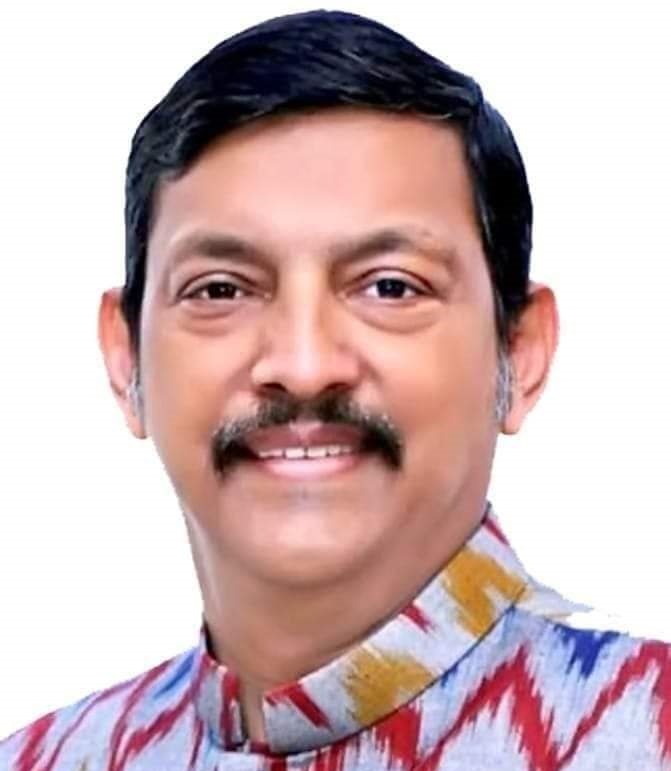 আ.লীগের মনোনয়ন সংগ্রহ করেছেন লাবু চৌধুরী