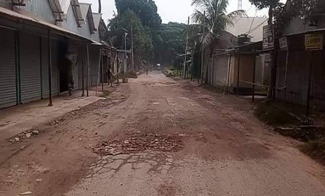 নগরকান্দা প্রধান সড়কের বেহাল দশা